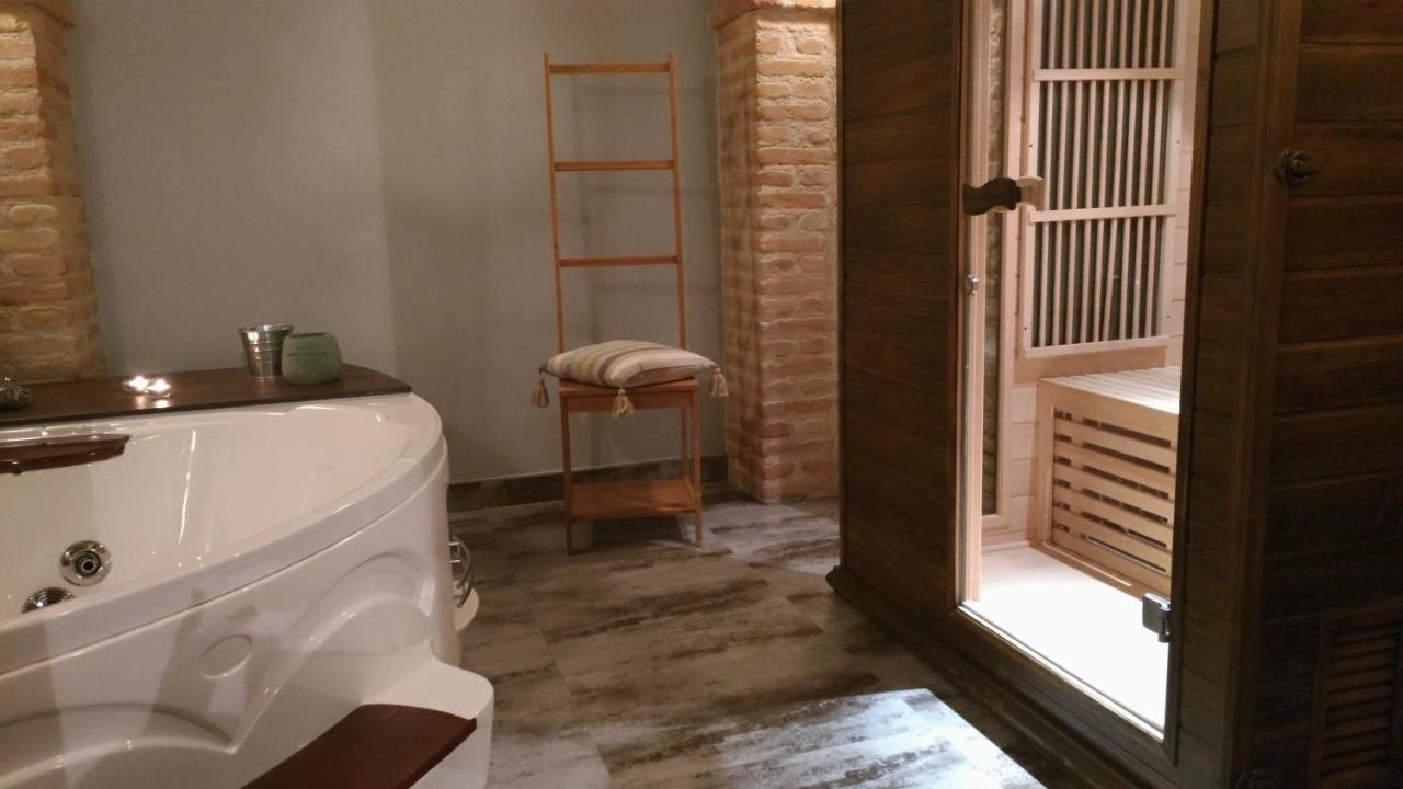 A Due Passi Da... Apartment Aosta Exterior photo